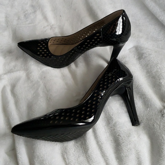 Rialto Shoes - 🎉HOST PICK🎊RIALTO Patent Leather Pumps